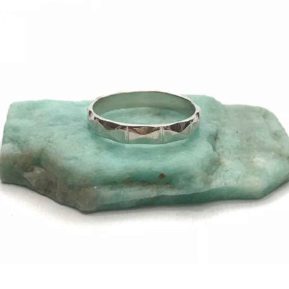 Etched Edge Harmony Ring